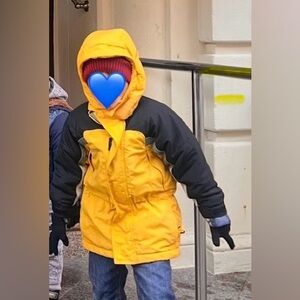 Columbia | winter jacket in yellow and black size 4-5t